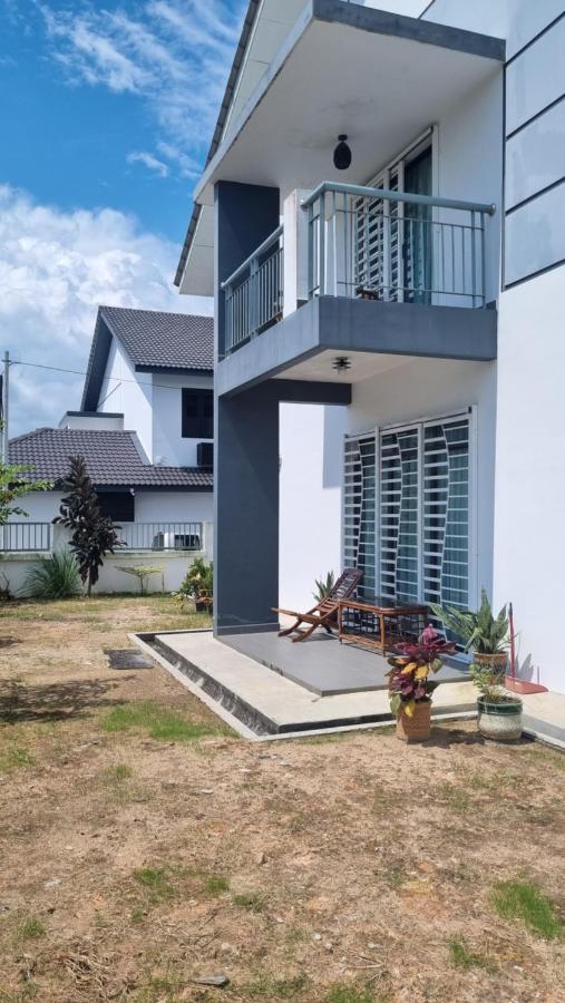 Baituljannah Homestay Batu Pahat Exteriör bild