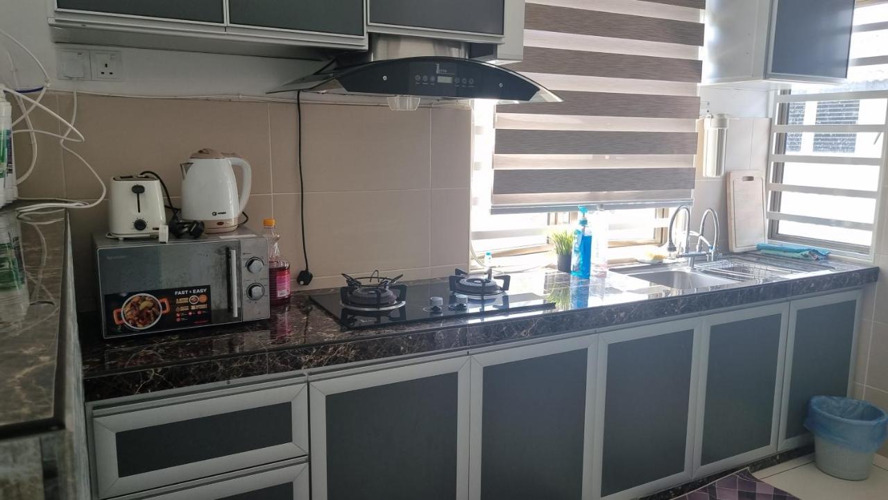 Baituljannah Homestay Batu Pahat Exteriör bild